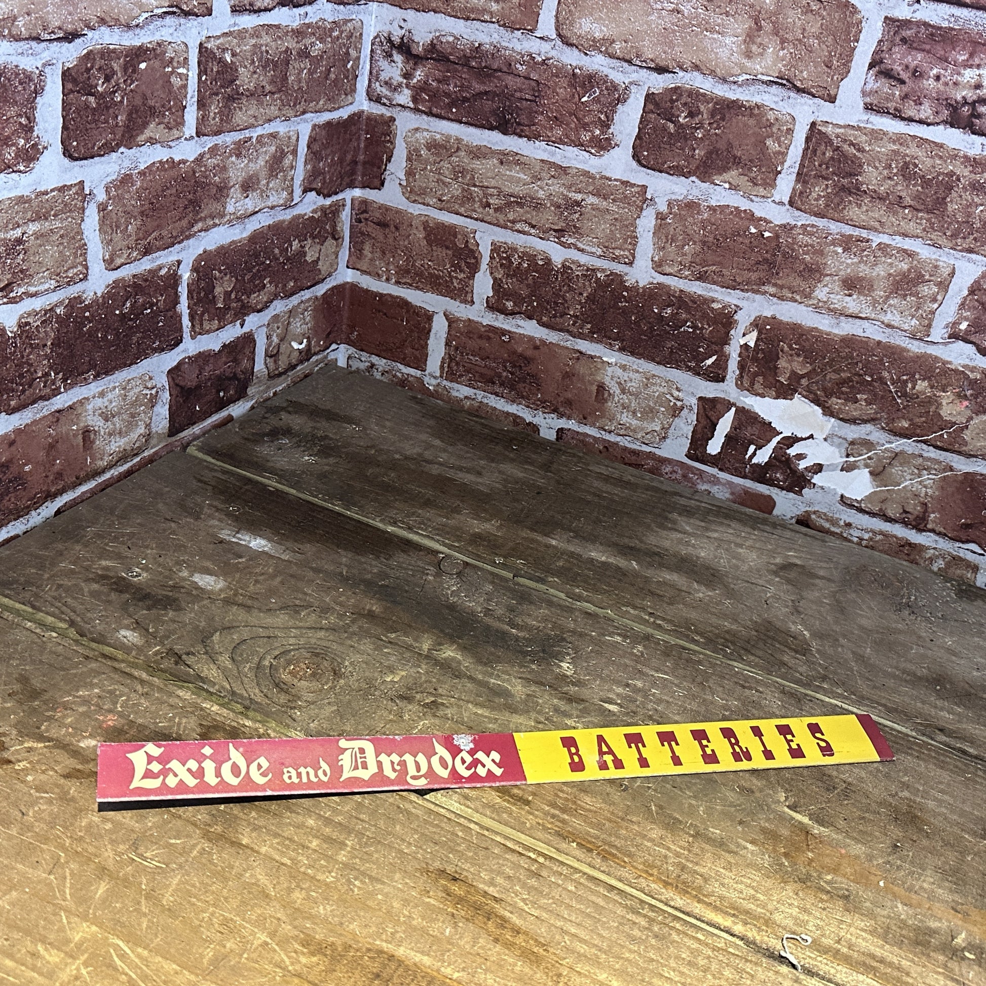 EXIDE &amp; DRYDEX BATTERIES SHELF STRIP #6319 image 0