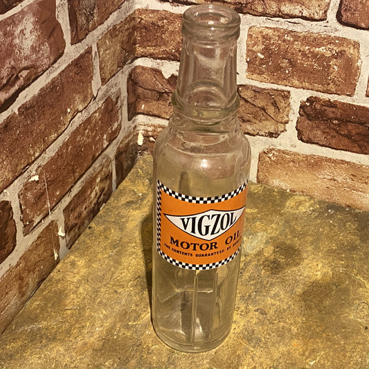 VINTAGE MOTOR OIL BOTTLE - VIGZOL OIL BOTTLES PINT #5103 image 0