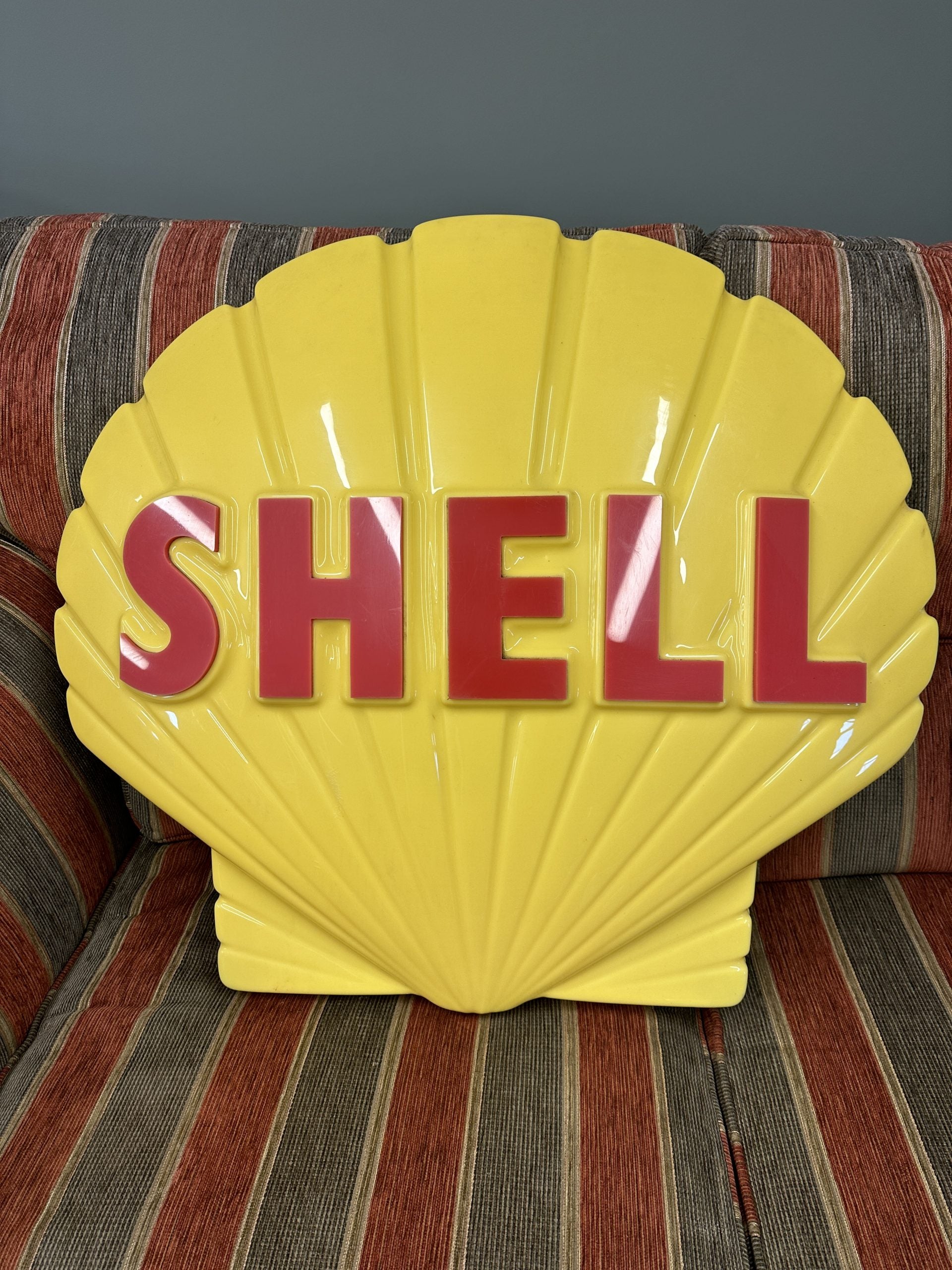 SHELL PLASTIC SIGN  #08687 image 0