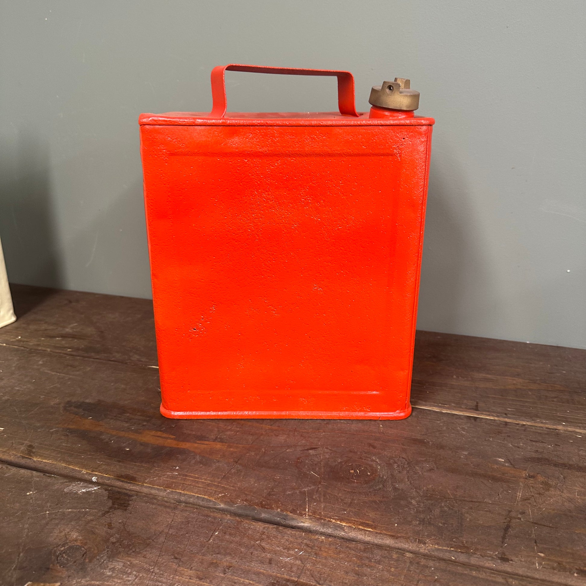 SET OF THREE VINTAGE PETROL CANS #08636 image 11