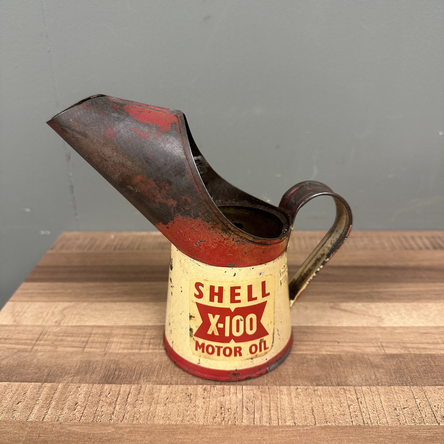 SHELL X100 OIL POURER #08333 image 0