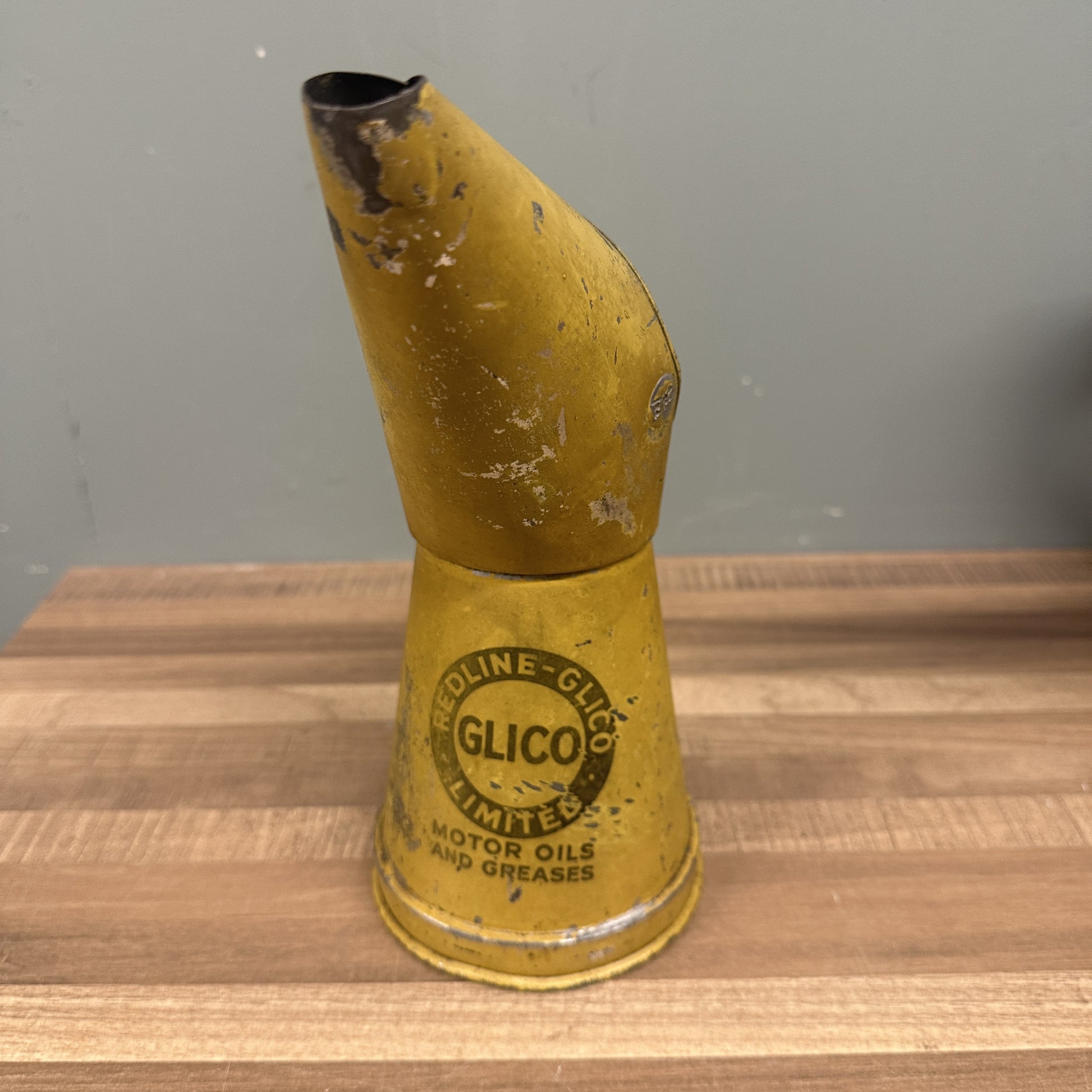 GLICO OIL POURER #08347 image 0