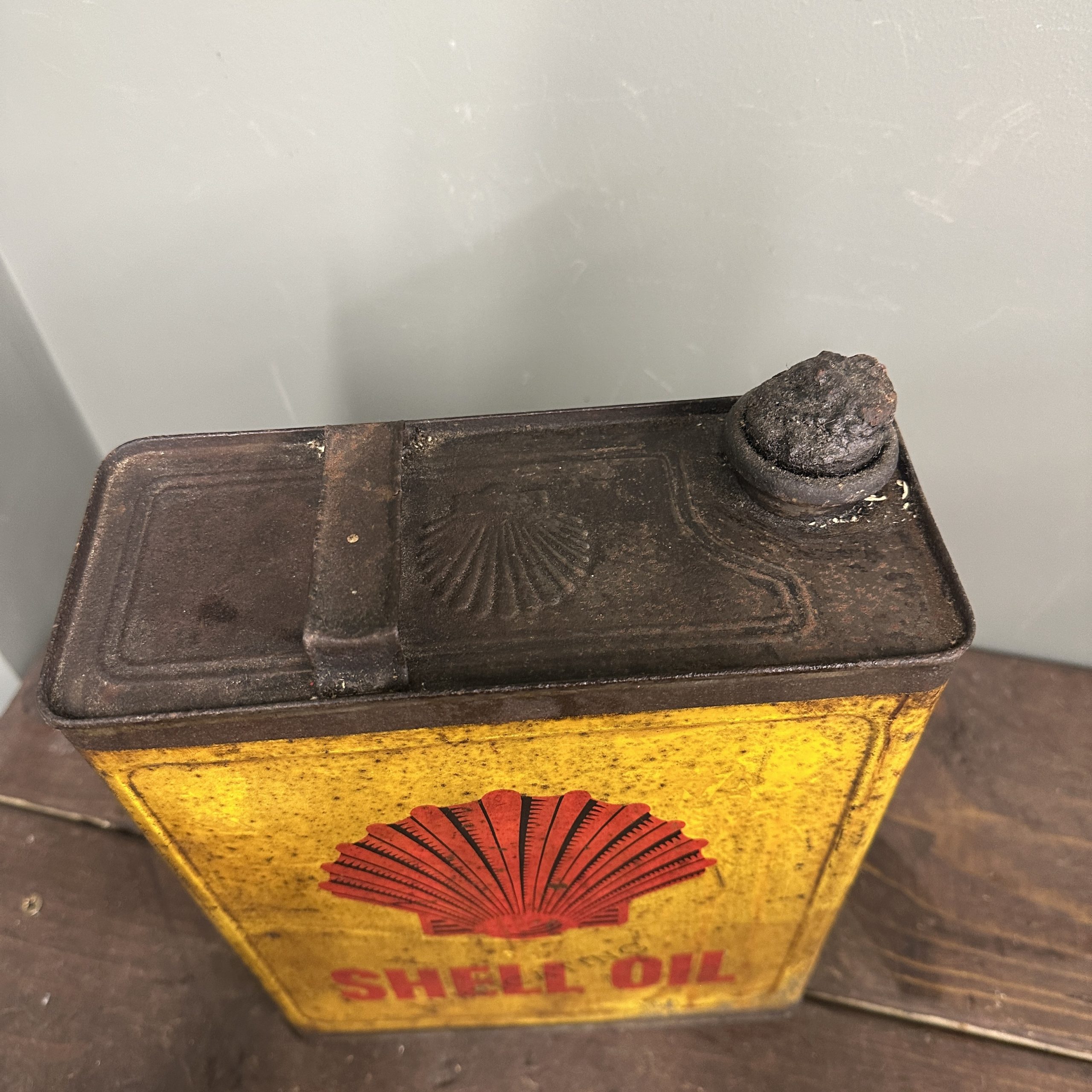 SHELL STICKMAN OIL CAN – #08799 | Matts Automobilia